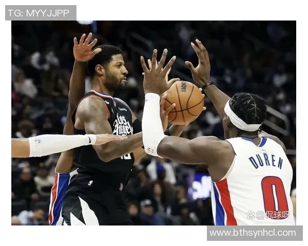 高效巴洛半场爆发，16分助76人领先